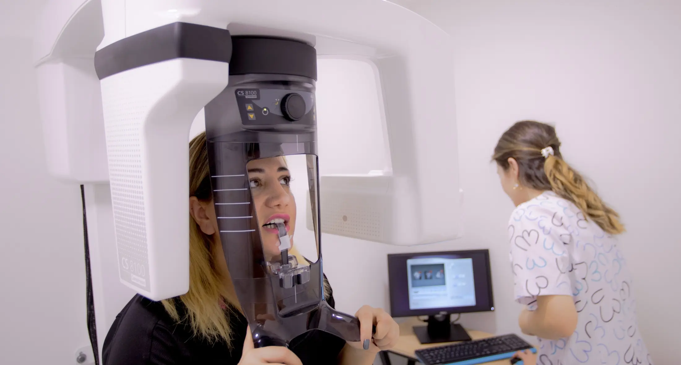 Consultation room at Dr. Barış Unan's practice, Istanbul